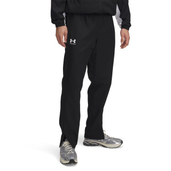 UA RIVAL WVN WINDBREAKER PNT 
